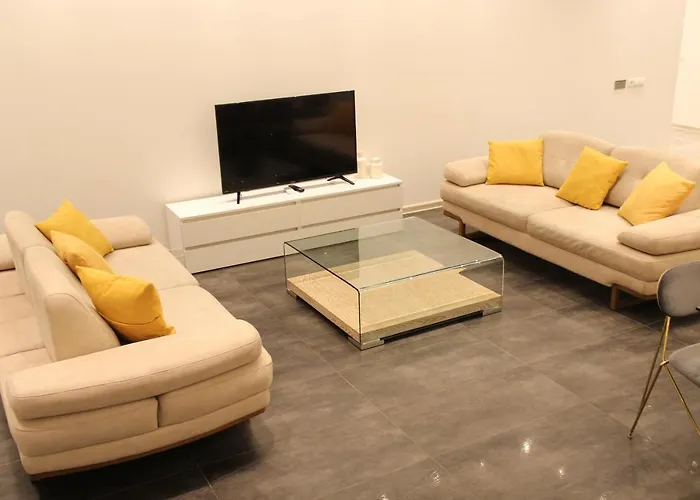 Shartava Deluxe Apartment