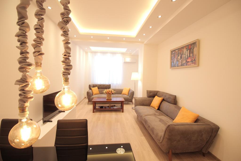 Apartament Shartava Deluxe *