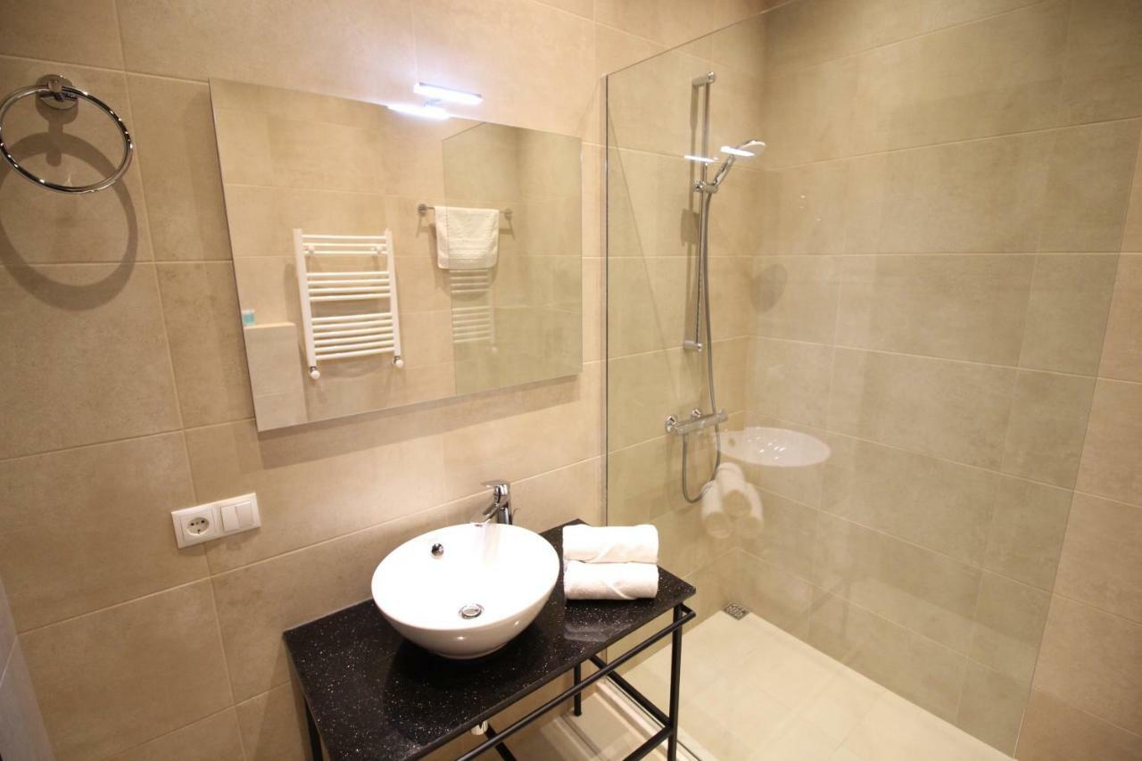 Shartava Deluxe Apartament
